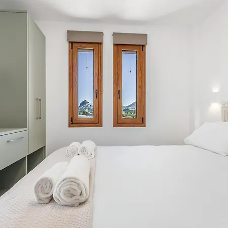 Anemonisia Skyrian Living * Skyros