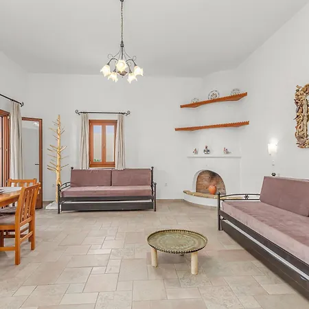 Anemonisia Skyrian Living דירה סקירוס