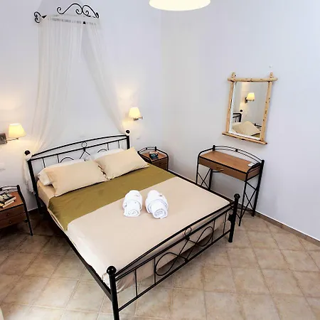 Anemonisia Skyrian Living