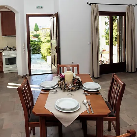 דירה Anemonisia Skyrian Living סקירוס