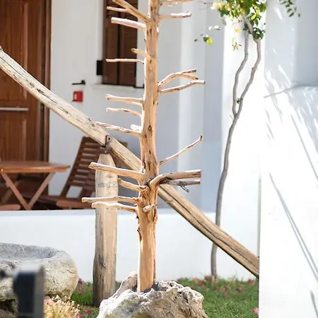 Anemonisia Skyrian Living