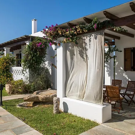 דירה Anemonisia Skyrian Living