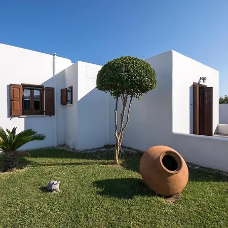 דירה Anemonisia Skyrian Living *